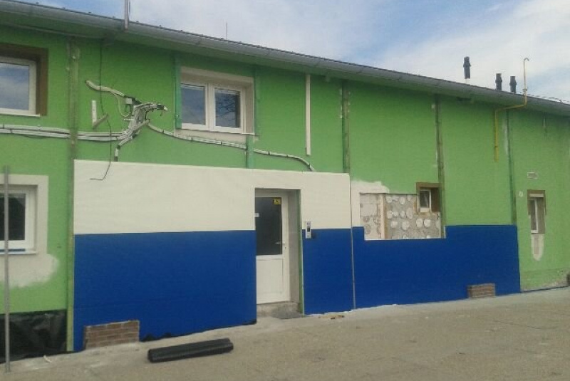  Opláštenie budov / Rekonštrukcia haly KARTON s.r.o - Prievidza - foto