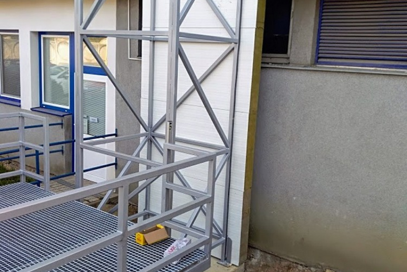  Opláštenie budov / GEMTEX výťah - foto