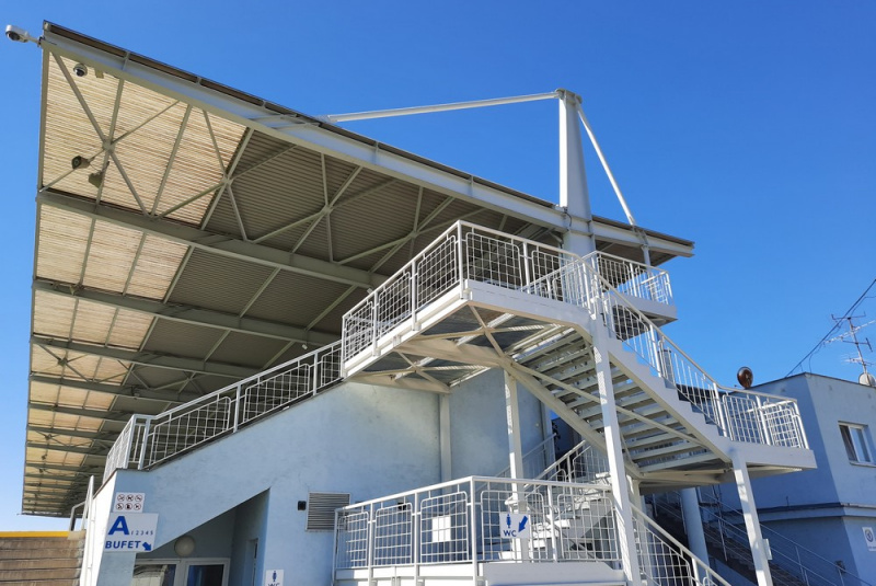  Opláštenie budov / Senec TELOCVIČŇA NTC - foto