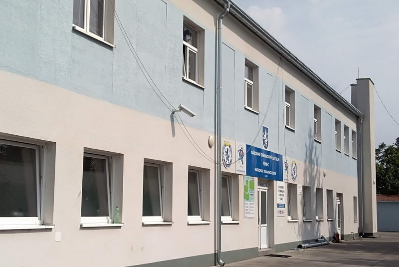  Opláštenie budov / Senec TELOCVIČŇA NTC - foto