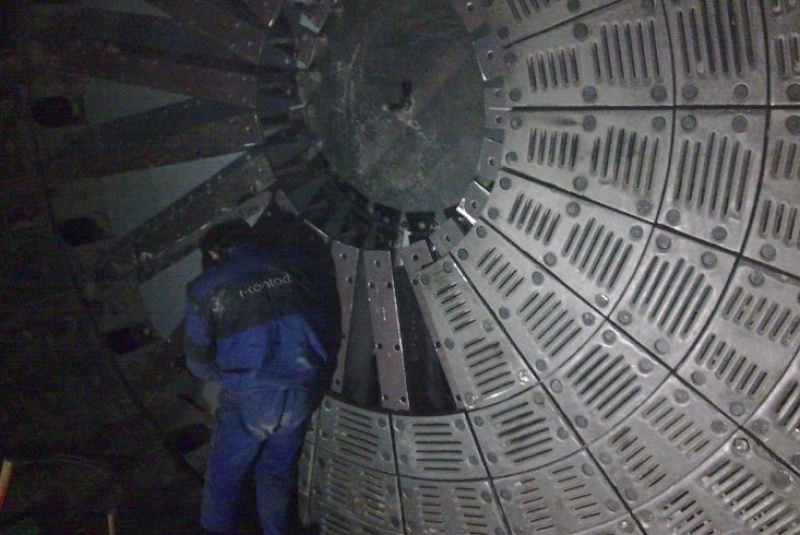  Projektovanie, výroba a montáž technologických zariadení / Rekonštrukcia výstupnej steny mlyna – VSH – Turňa nad Bodvou - foto