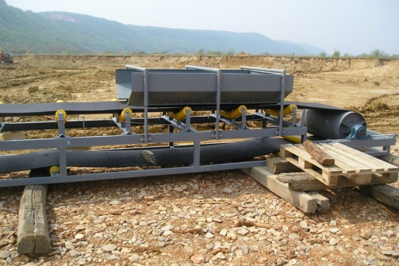  Projektovanie, výroba a montáž technologických zariadení / Dopravný pás – VSH – Turňa nad Bodvou - foto