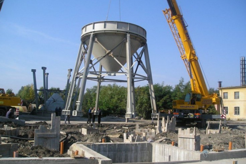  Projektovanie, výroba a montáž technologických zariadení / Rekonštrukcia a montáž síl pre prekládku cementu – Onga Maďarsko - foto