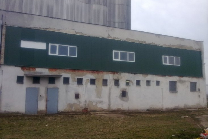  Opláštenie budov / Rekonštrukcia steny dielenskej haly – Tajba Čaňa - foto