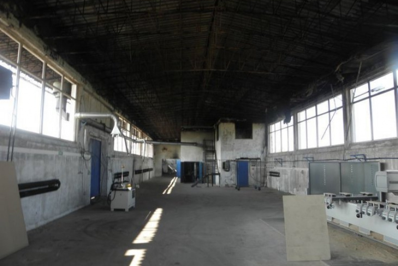  Opláštenie budov / Rekonštrukcia výrobnej haly – Lukamasív Kriváň - foto