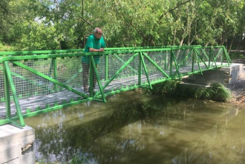  Zákazková výroba oceľových konštrukcii / Cyklistické mosty – Vozokany - foto
