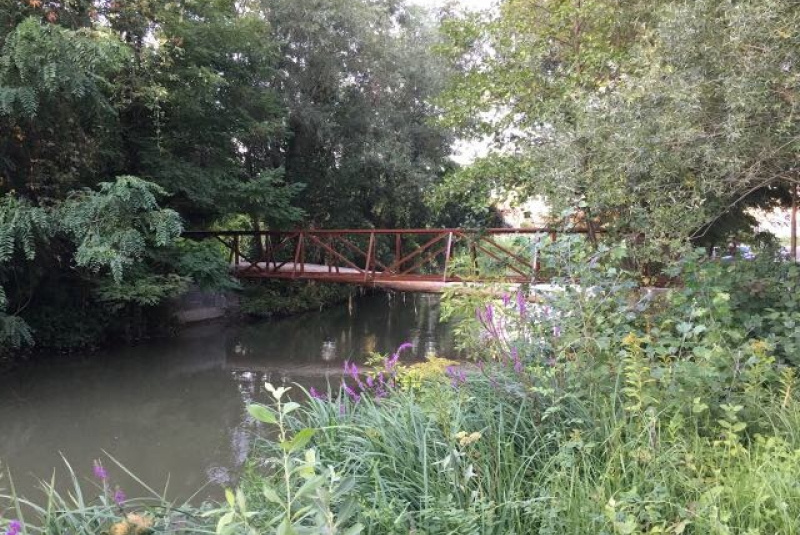  Zákazková výroba oceľových konštrukcii / Cyklistické mosty – Vozokany - foto