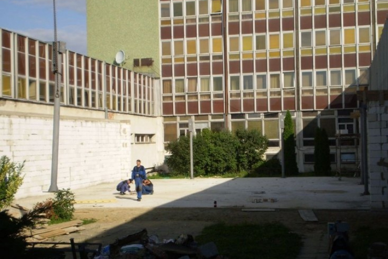  Zákazková výroba oceľových konštrukcii / Oceľová konštrukcia knižnice – VŠ Prešov - foto