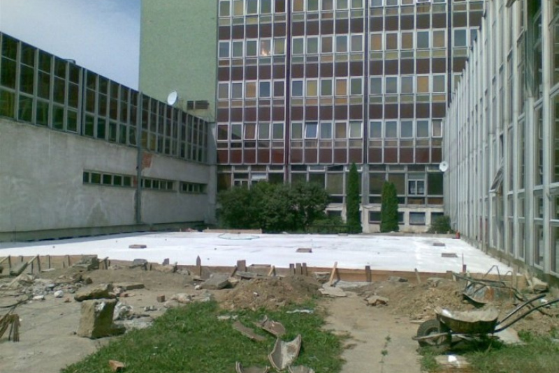  Zákazková výroba oceľových konštrukcii / Oceľová konštrukcia knižnice – VŠ Prešov - foto