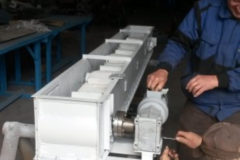  Projektovanie, výroba a montáž technologických zariadení / Výroba rebrového dopravníka - ECOGLOBAL - Moldava n Bodvou - foto