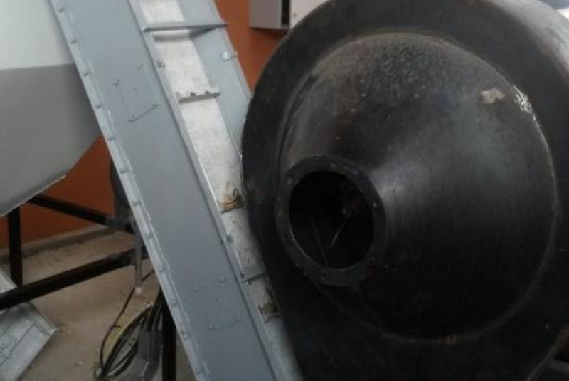  Projektovanie, výroba a montáž technologických zariadení / Výroba rebrového dopravníka - ECOGLOBAL - Moldava n Bodvou - foto