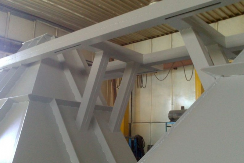  Projektovanie, výroba a montáž technologických zariadení / Výroba zásobníka kameniva 1 - TRANSUNIT - foto