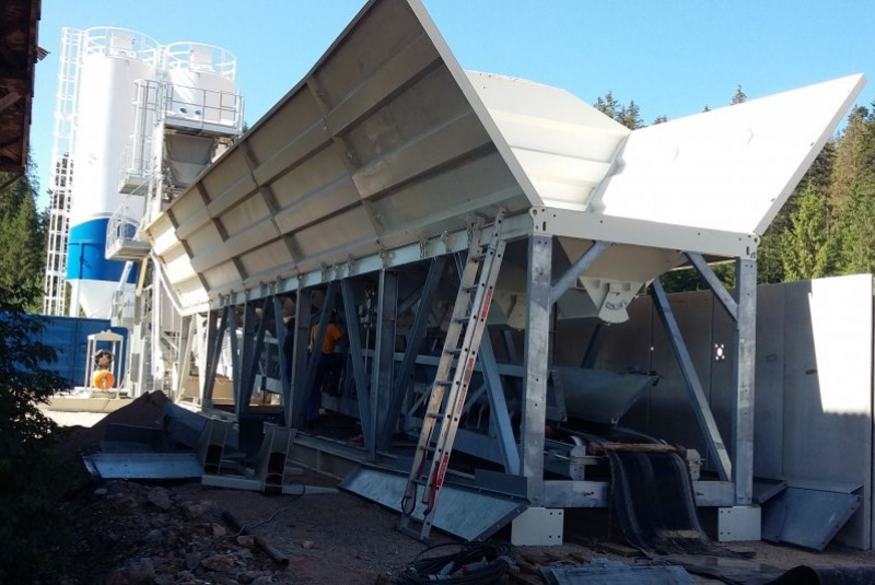  Projektovanie, výroba a montáž technologických zariadení / Rozšírenie betonárky Červená Skala - foto