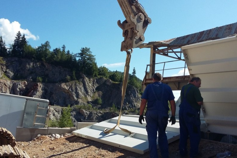  Projektovanie, výroba a montáž technologických zariadení / Rozšírenie betonárky Červená Skala - foto