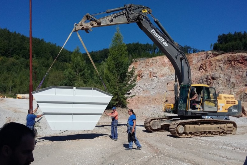  Projektovanie, výroba a montáž technologických zariadení / Rozšírenie betonárky Červená Skala - foto