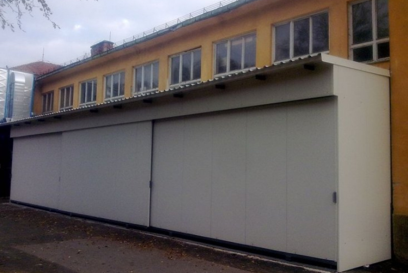  Opláštenie budov / Rekonštrukcia a opláštenie prístreška - Lukamasív Kriváň - foto