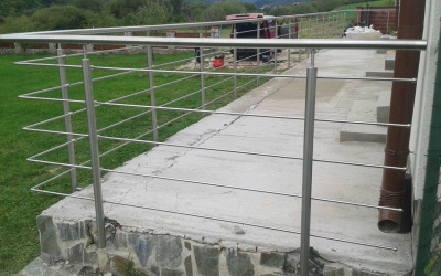 Nerezové zábradlie – RD Betliar